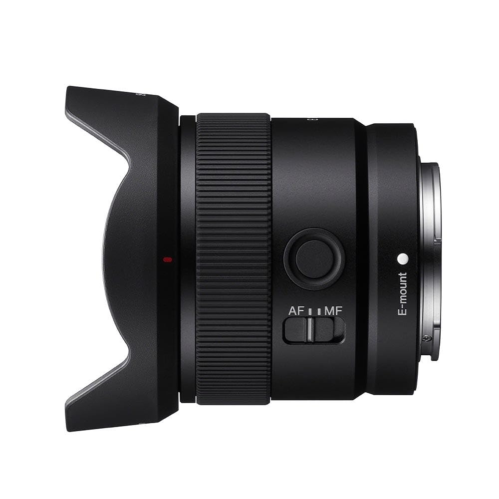 sony-sel11f18-obiettivo-grandangolare-11mm-f1-8-aps-c image 2