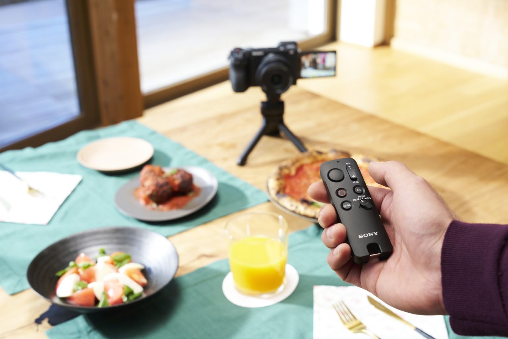 sony-gp-vpt3-impugnatura-multifunzione-con-treppiede-e-telecomando-wireless-per- image 6