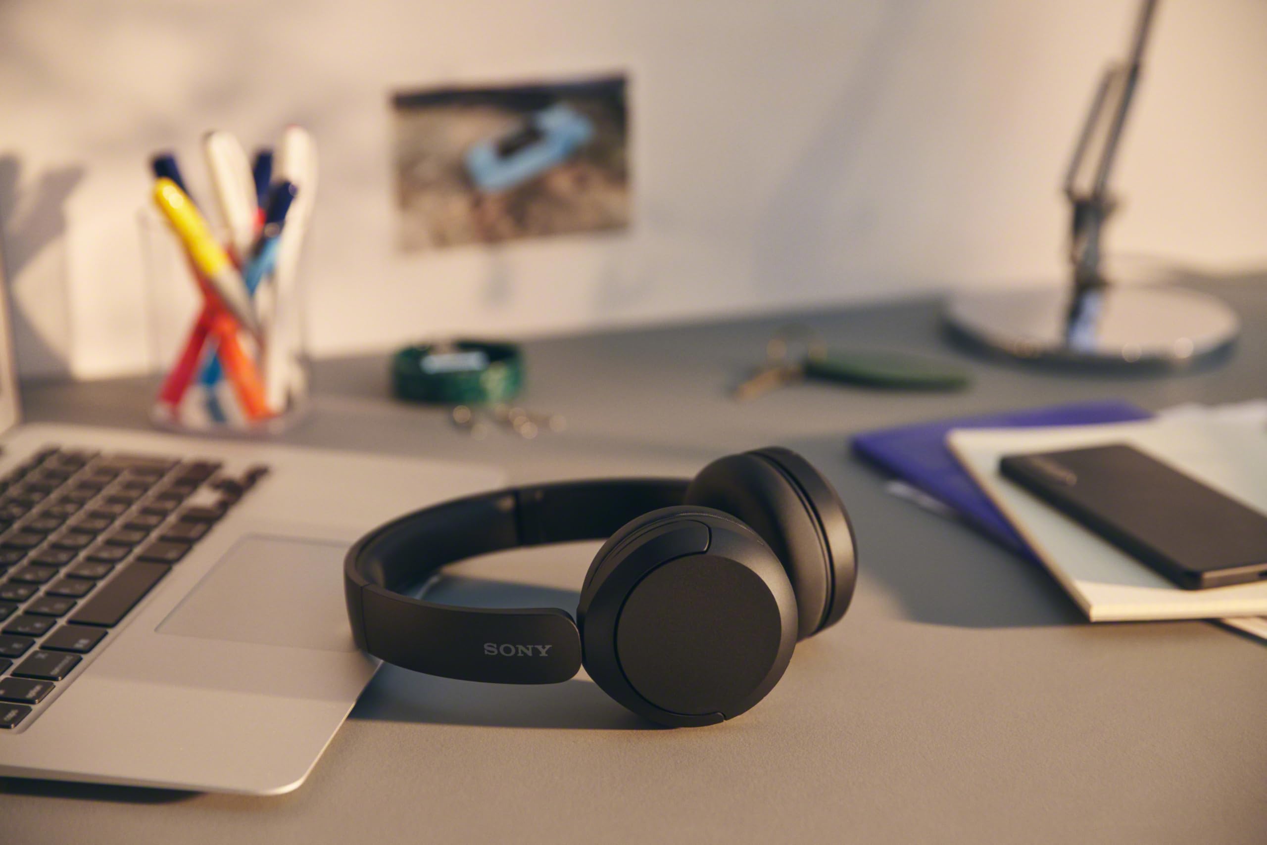 sony-wh-ch520-cuffie-wireless-on-ear-nero-50h-batteria-multipoint-dsee image 2