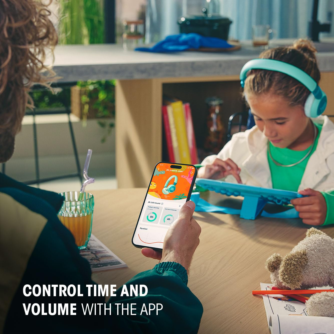 jbl-junior-320-bt-cuffie-on-ear-bluetooth-per-bambini-con-safe-sound image 4