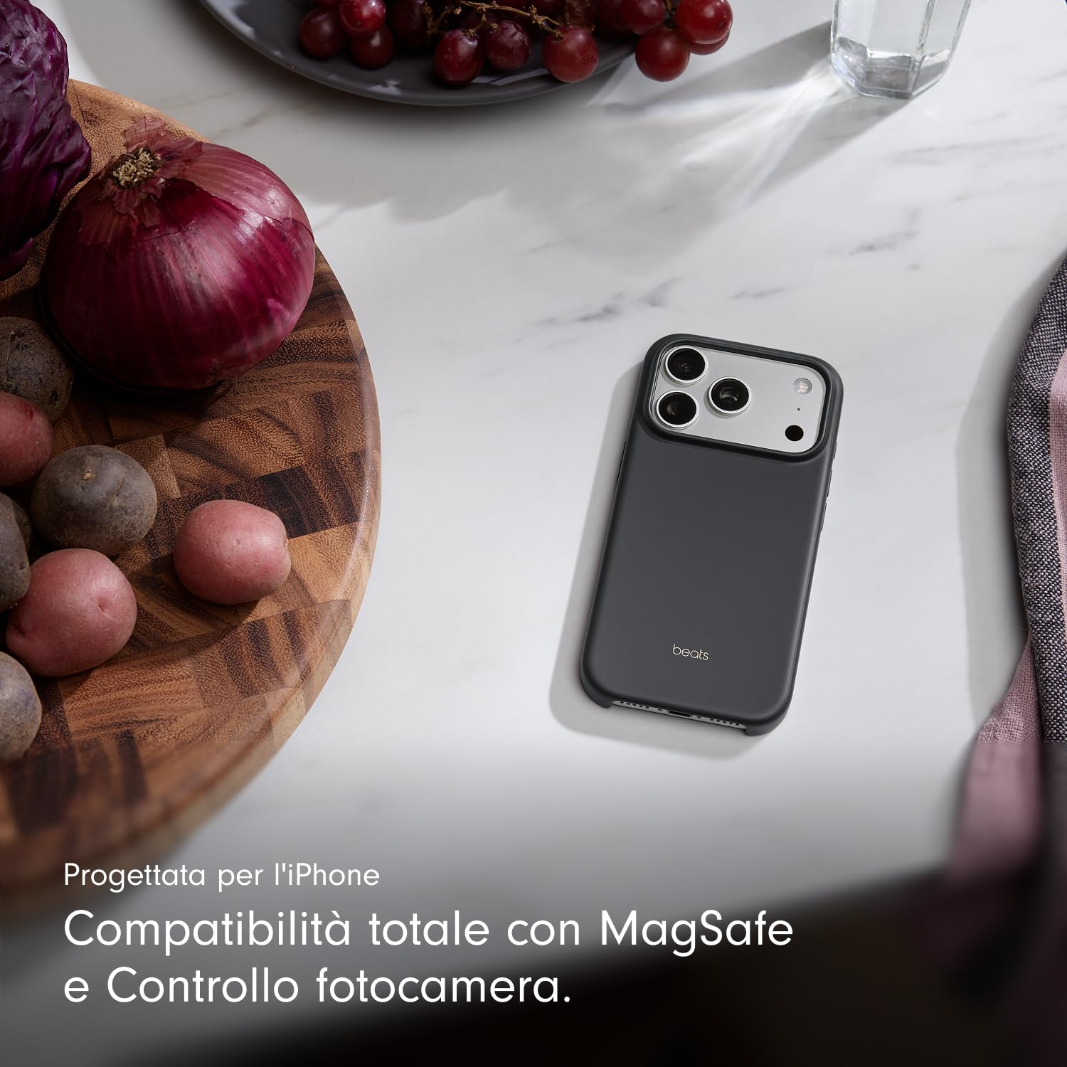 beats-custodia-per-iphone-17-pro-con-magsafe-e-controllo-fotocamera-finitura-opa image 2